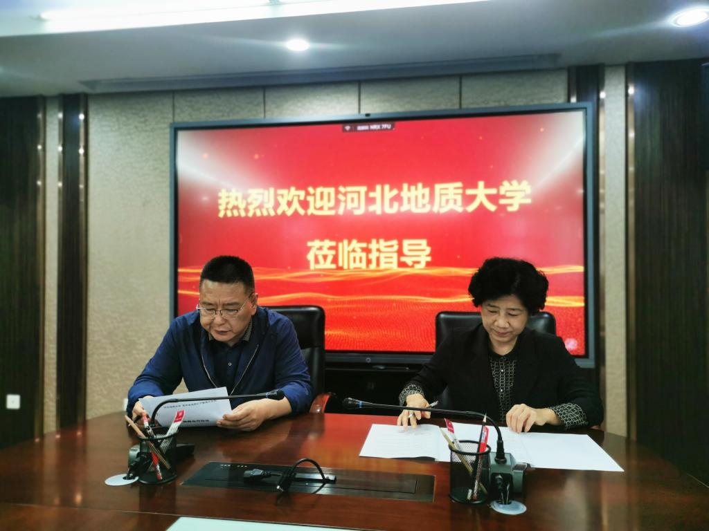 68decee28eb33dfef1b6695f5b55ef1.jpg 68decee28eb33dfef1b6695f5b55ef1.jpg