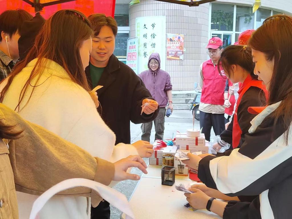 答题.jpg 答题.jpg