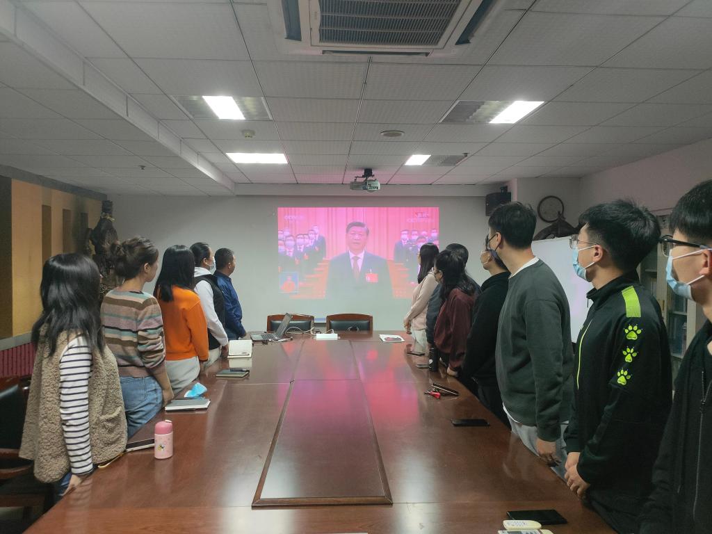 微信图片_20221016142359.jpg 微信图片_20221016142359.jpg